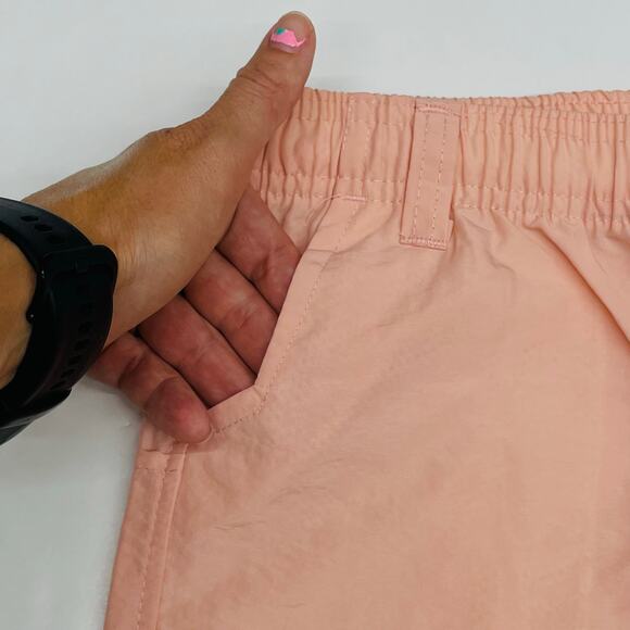 NWT Properly Tied Size YM (10-12) Mallard Short in Peach - Picture 3 of 4